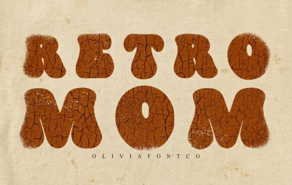Why Retro Mom is My New Go-To Display Font